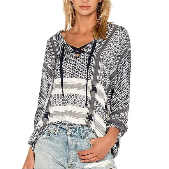 Rails Lily Blouse in Sapphire Jacquard - Picture 14 of 14